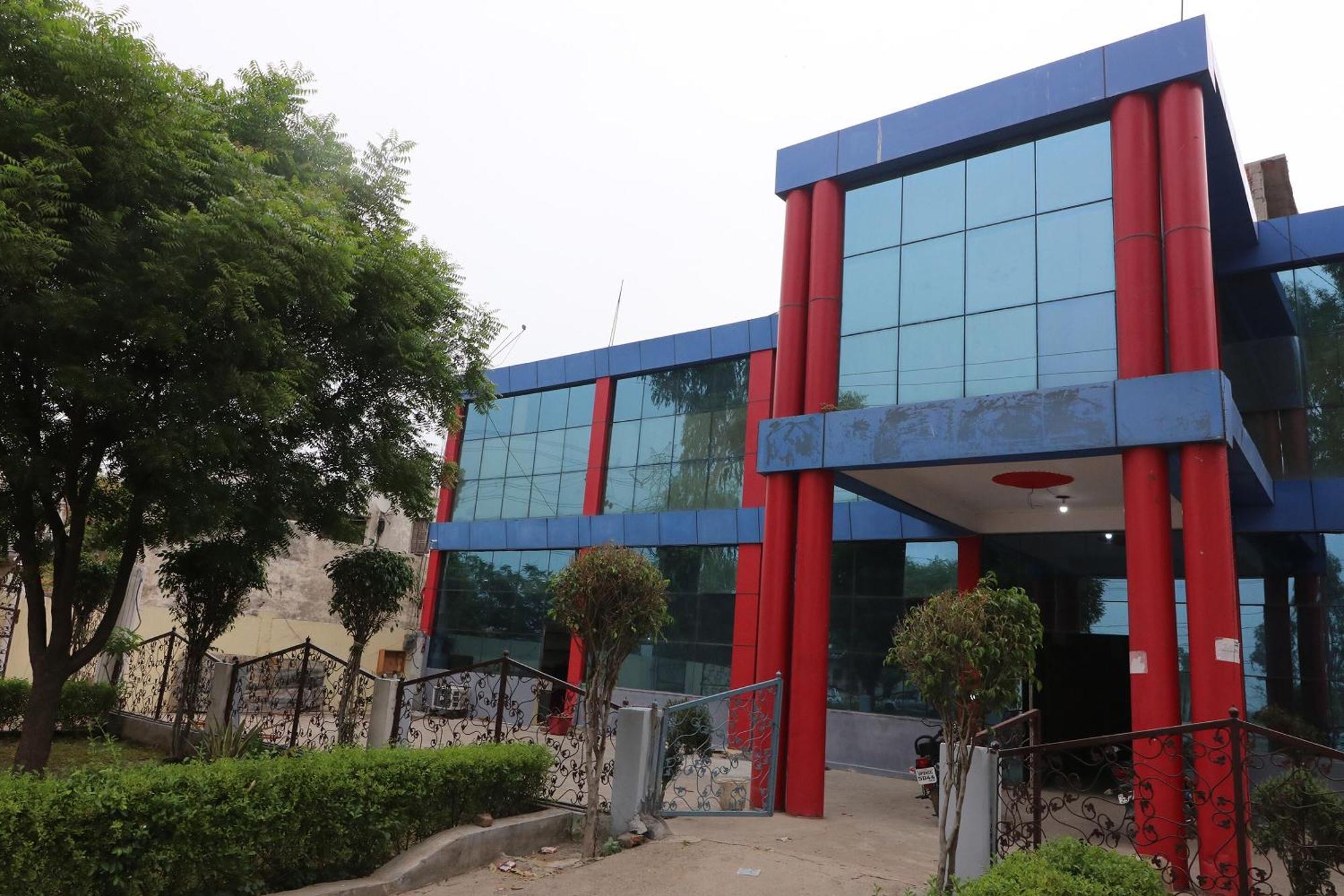 Dadri Hotel O Mulaqat מראה חיצוני תמונה